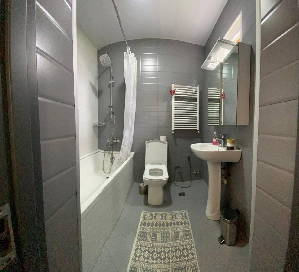 Guest House Kobuleti On Aghmashenebeli Екстер'єр фото