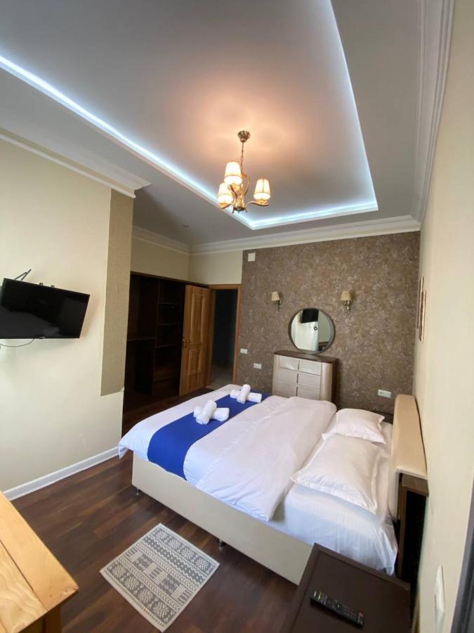 Guest House Kobuleti On Aghmashenebeli Екстер'єр фото
