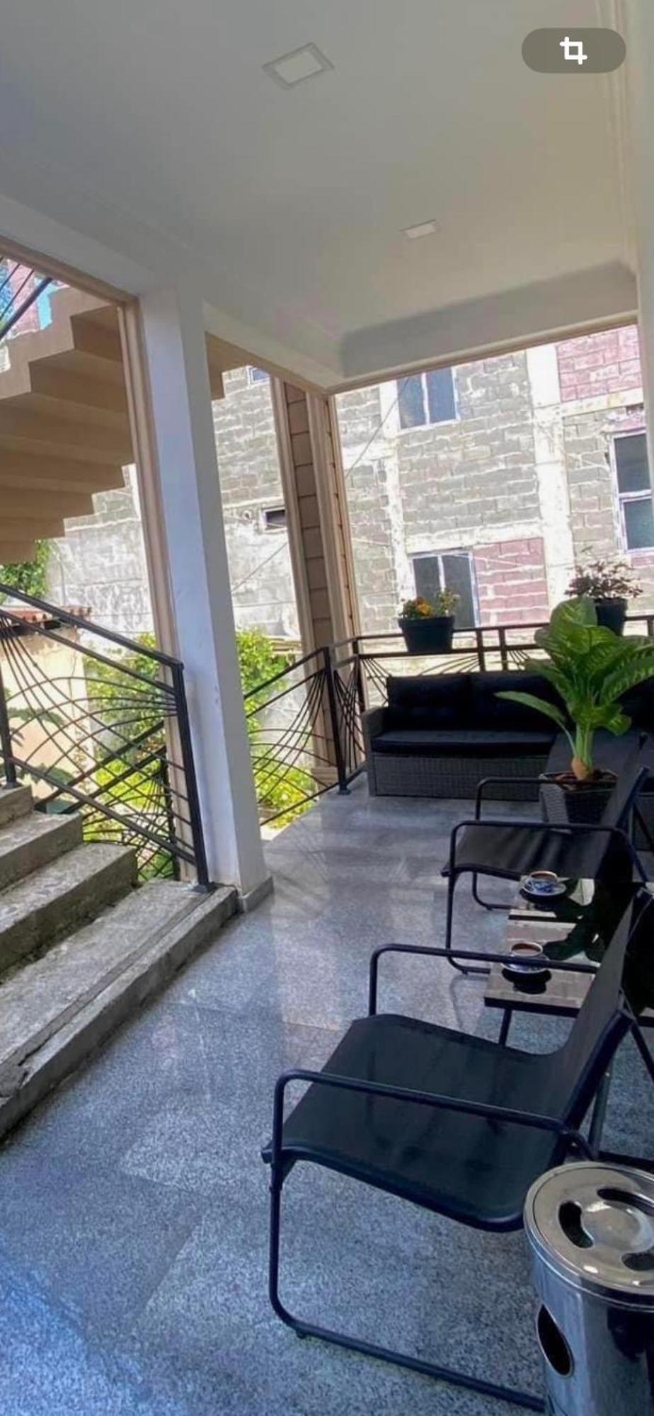 Guest House Kobuleti On Aghmashenebeli Екстер'єр фото